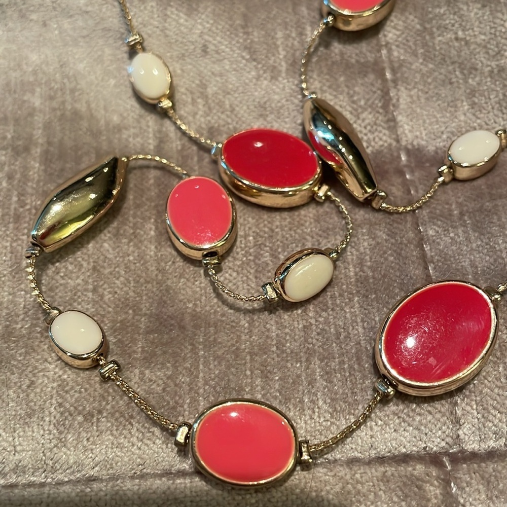 LOFT Statement Necklace 36”